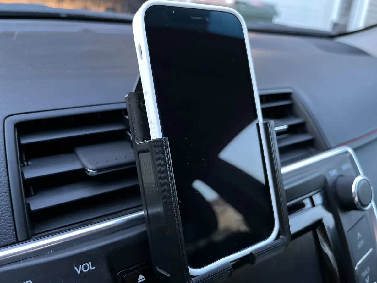 Slim Gravity Grip Car Phone Holder, photo 4 of 4 - Slim Gravity Grip Car Phone Holder Mobile & Device Accessories
