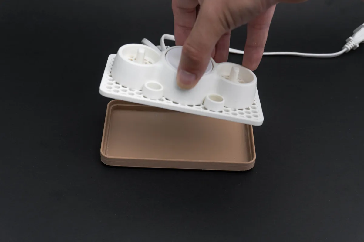 Oral-B Dual Toothbrush + Charger holder, photo 3 of 4 - Oral-B Dual Toothbrush + Charger holder Mobile & Device Accessories