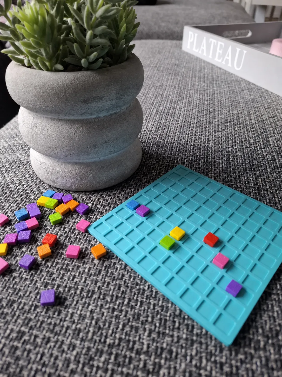 10x10 Pixel Mosaic Board for Kids, photo 3 of 3 - 10x10 Pixel Mosaic Board for Kids Home Decor Items