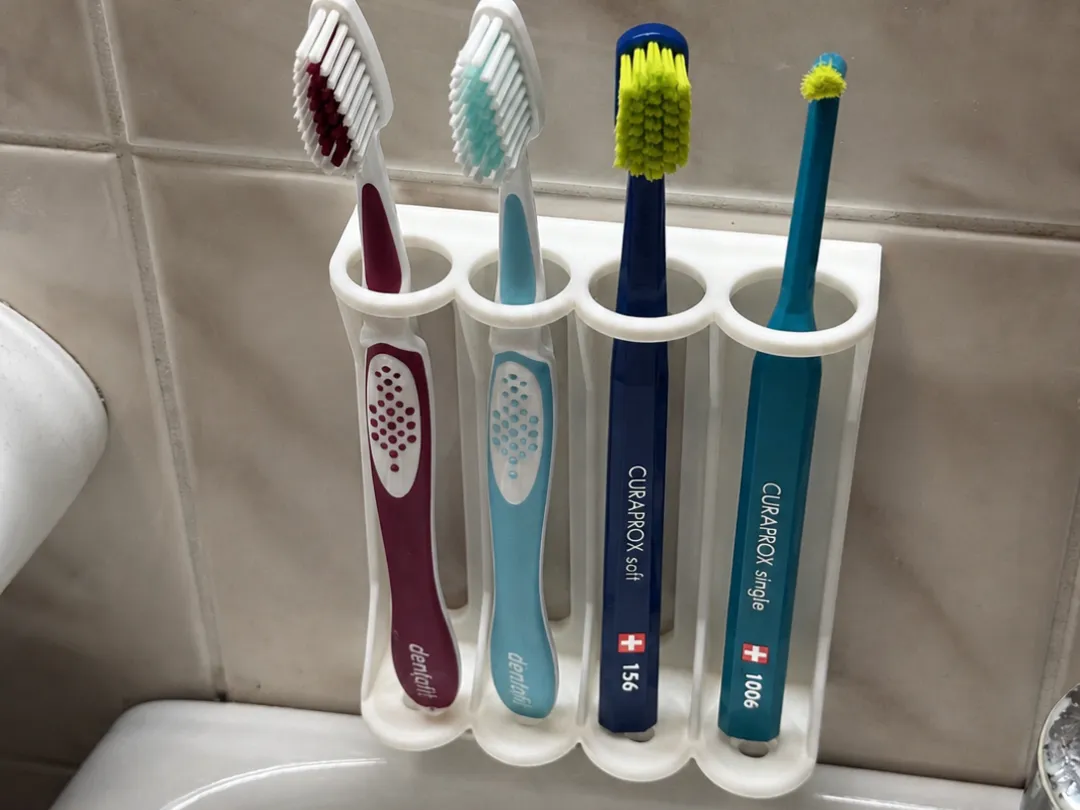 Wall-Mounted Toothbrush Holder (4 Slots)