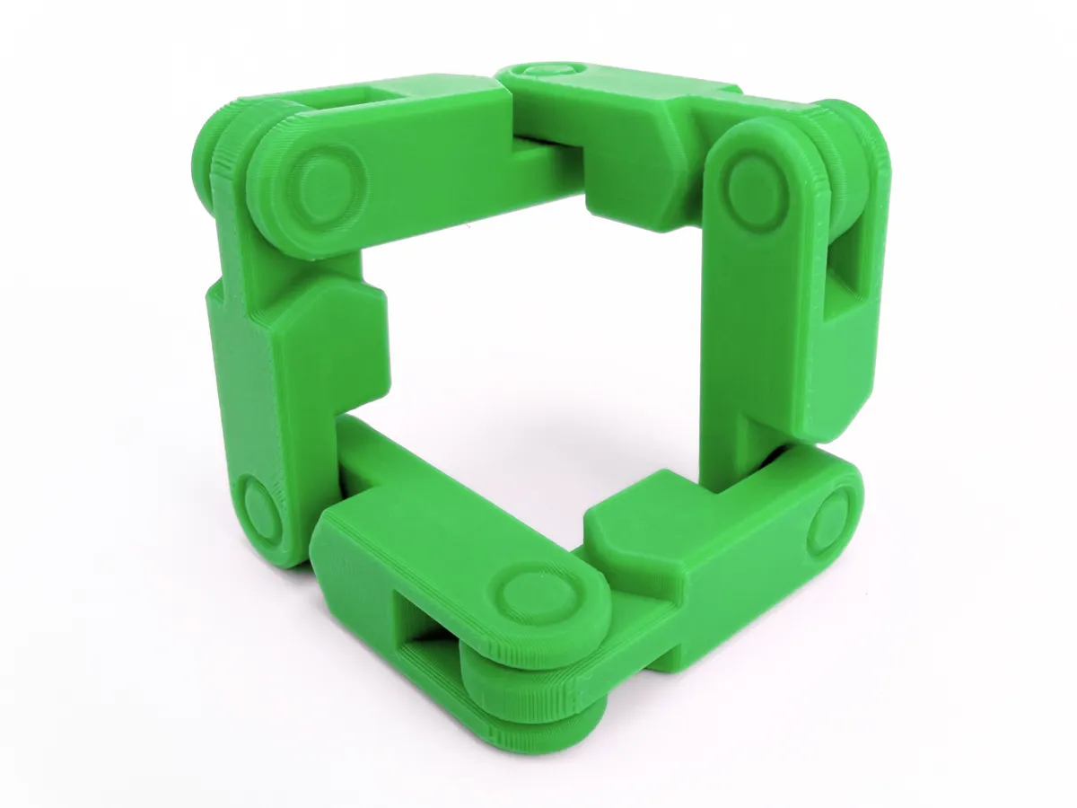 Infinity Triangle Flip Fidget Toy, photo 3 of 4 - Infinity Triangle Flip Fidget Toy Fidget & Sensory Toys