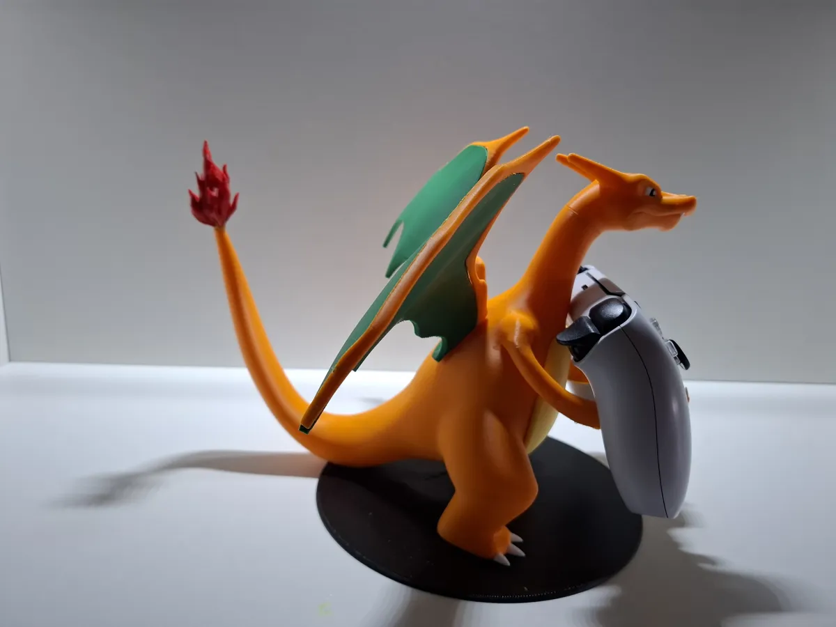 Charizard Controller-Halter, photo 4 of 4 - Charizard Controller-Halter Toys & Games