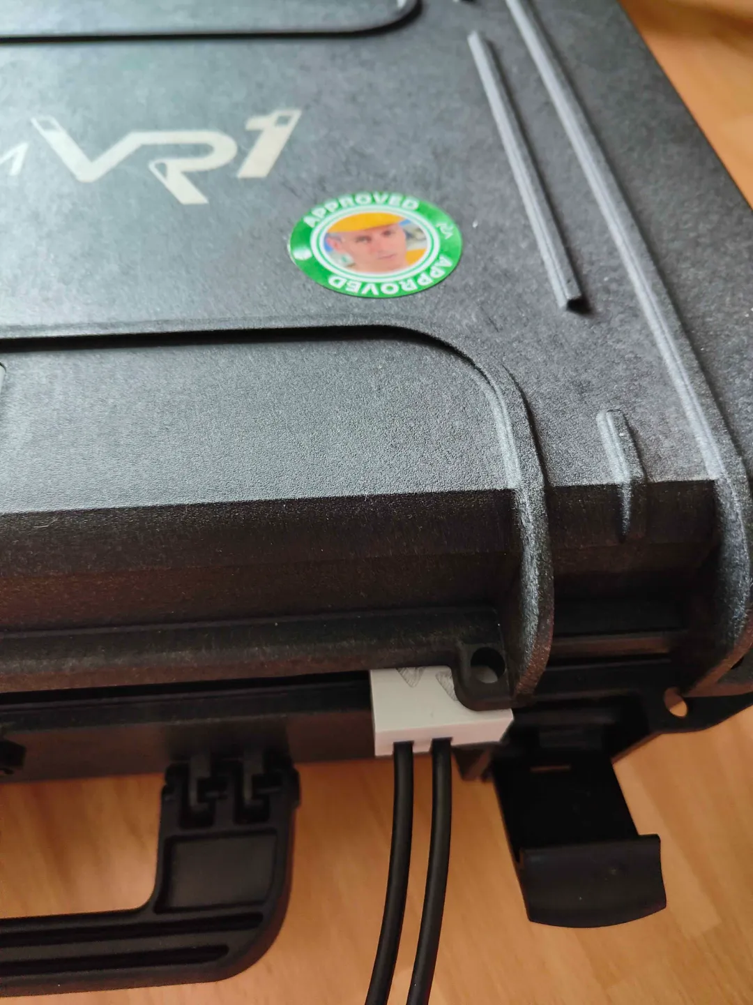 Somnium VR1 Box safety cable clip, photo 4 of 4 - Somnium VR1 Box safety cable clip Mobile & Device Accessories
