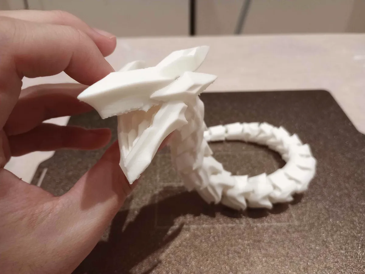 Articulated Origami Snake 折り紙 Beautiful, photo 3 of 4 - Articulated Origami Snake 折り紙 Beautiful Miniatures