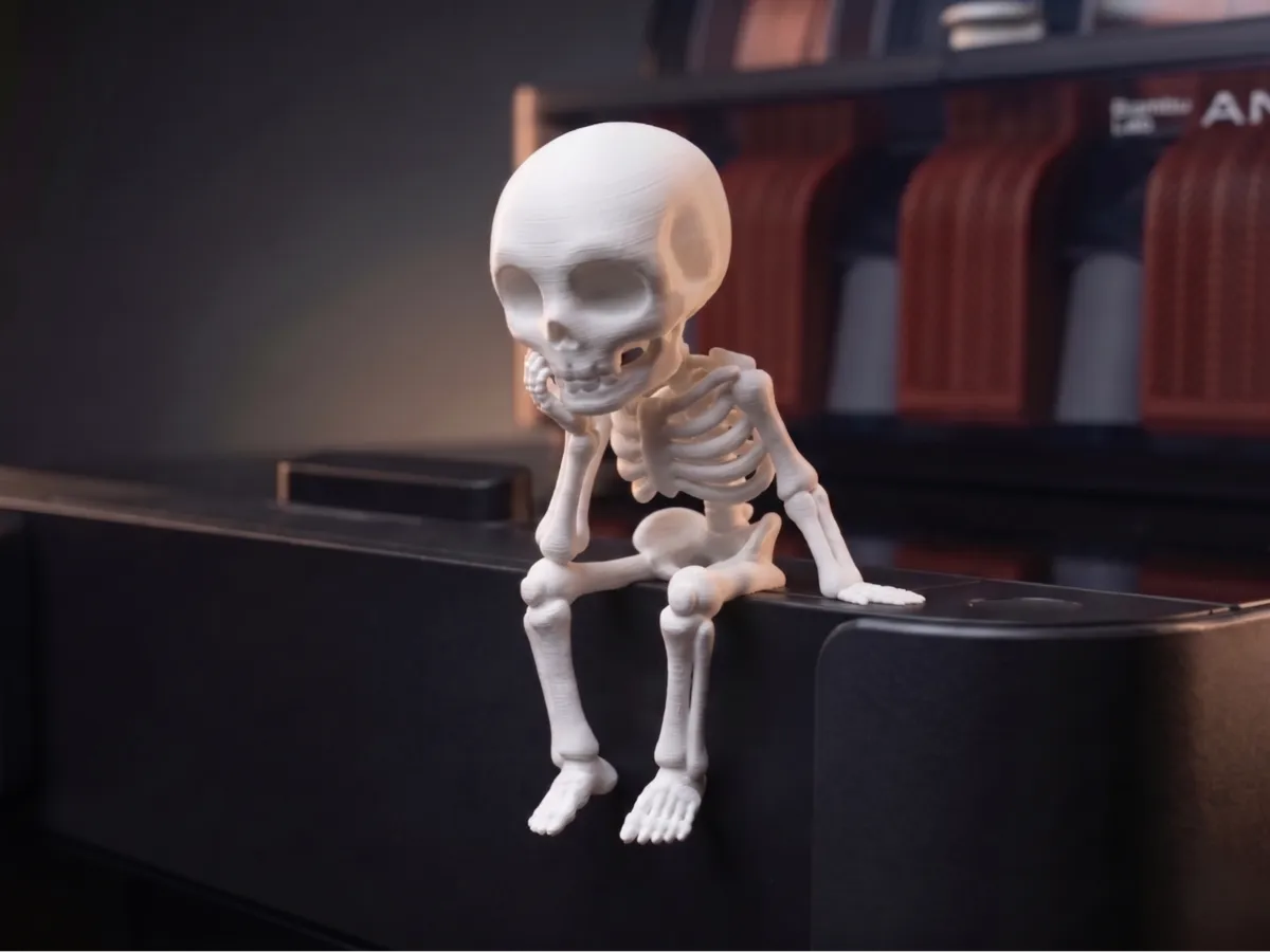 Cute Sitting "Thinker" Skeleton - Desk Pet