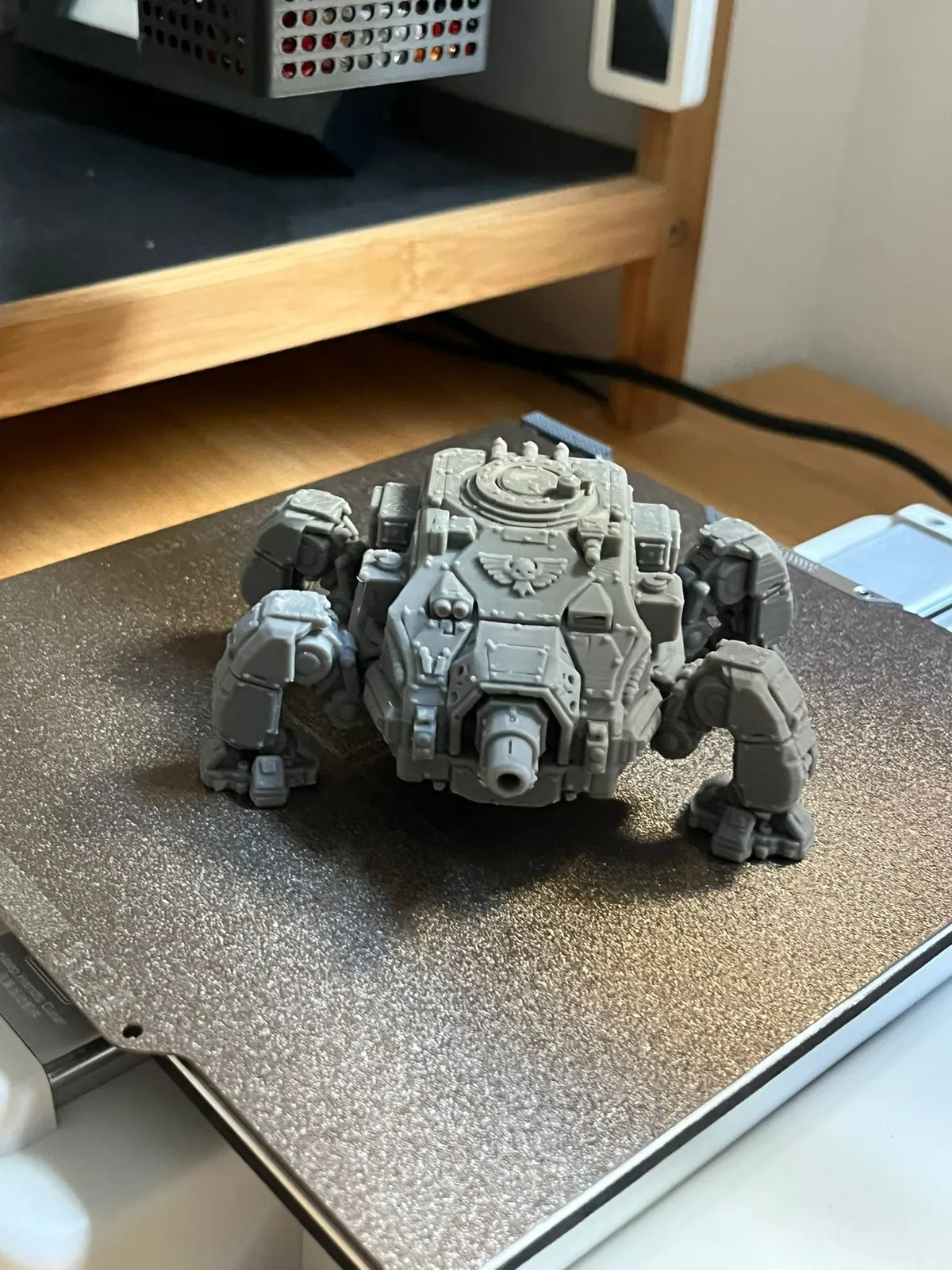 Grimdark Spider Walker Tank - Wargame/ Sci-Fi, photo 3 of 4 - Grimdark Spider Walker Tank - Wargame/ Sci-Fi Figurines & Collectibles
