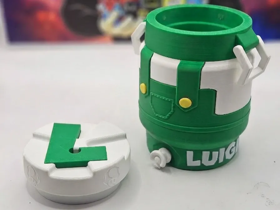 Fire Luigi (American) 12oz Can Holder