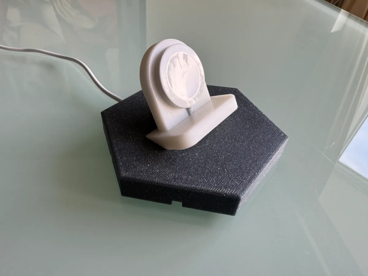 "HexMagOn" AirPods MagSafe charging base, photo 3 of 4 - "HexMagOn" AirPods MagSafe charging base Tools