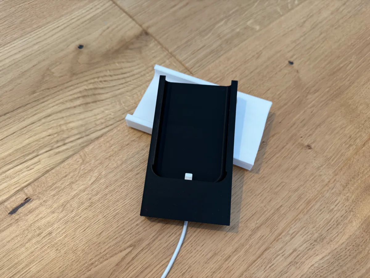 Apple Magsafe Battery Pack Wandladestation, photo 3 of 4 - Apple Magsafe Battery Pack Wandladestation Household