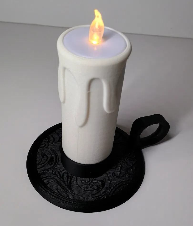 Candle holder with candle tea light