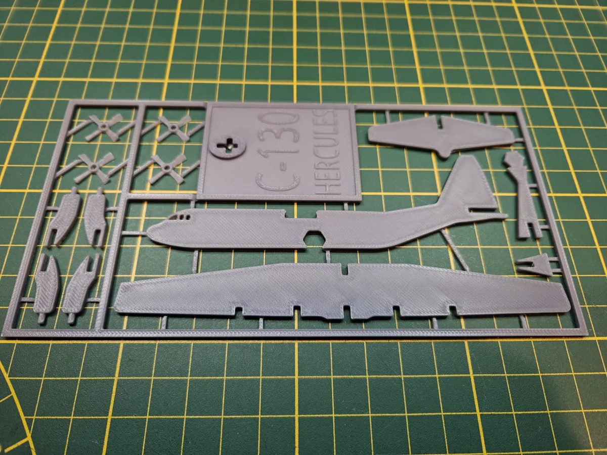 C-130 Hercules Card Kit with Stand, photo 4 of 4 - C-130 Hercules Card Kit with Stand Hobby & DIY