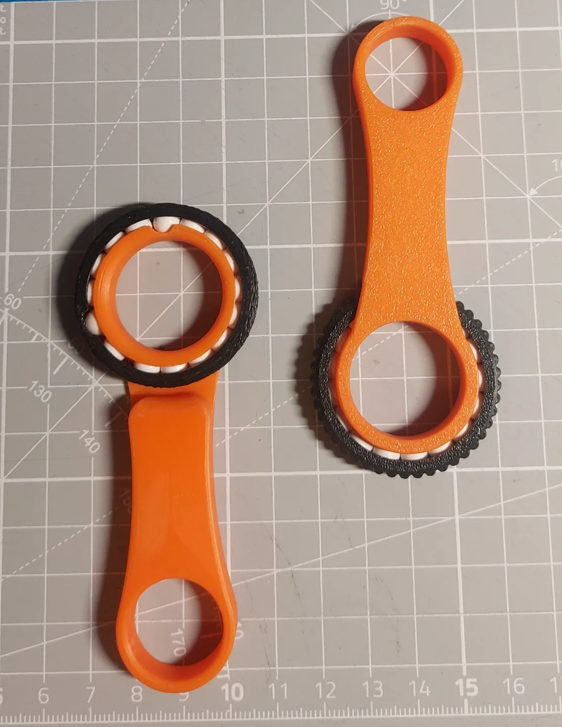 BB's Bearing fidget toy, photo 4 of 4 - BB's Bearing fidget toy Tools