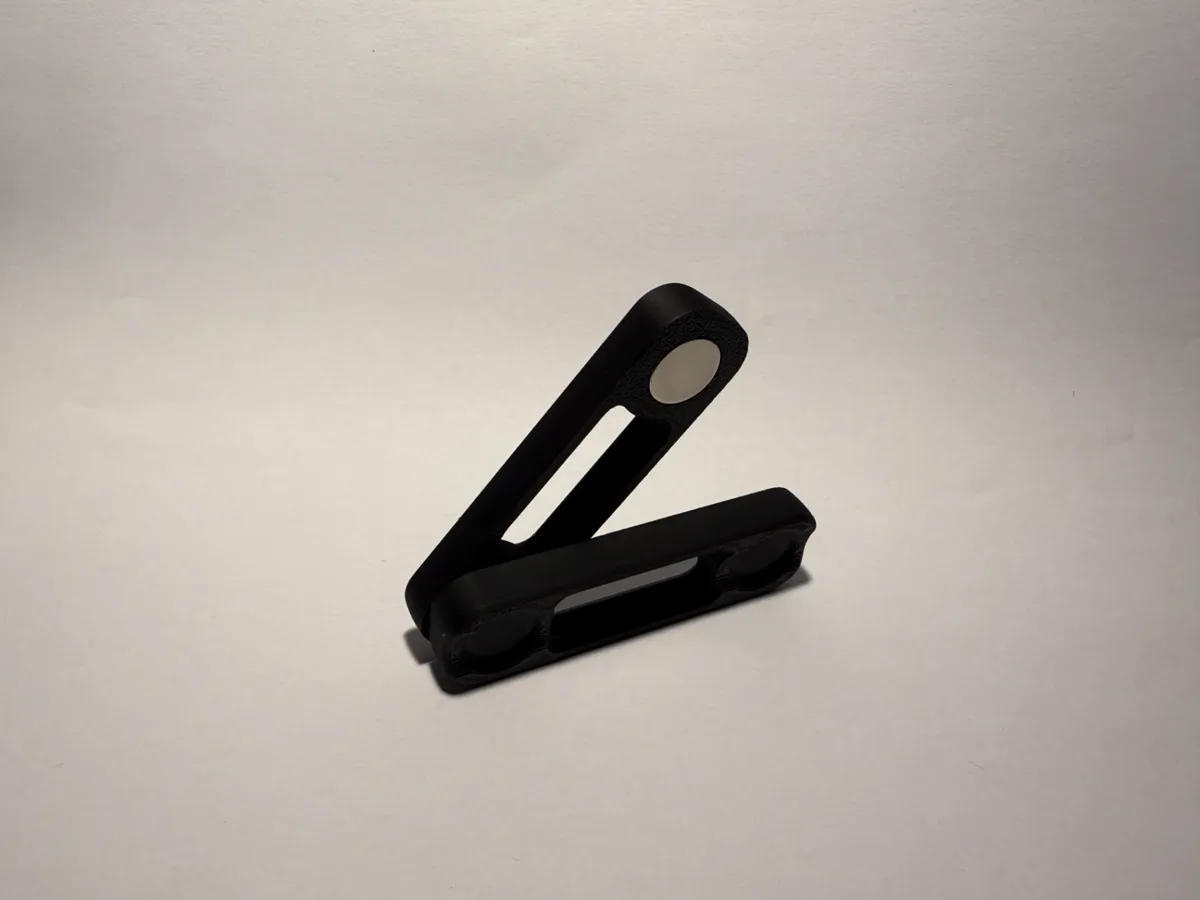 Anti-stress Magnet-Stick - Outdoor Toys, in stock in India