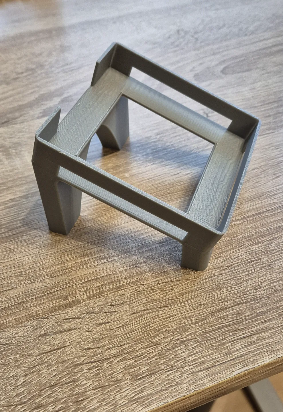 ISDT P20 Lipo Charger Stand, photo 2 of 3 - ISDT P20 Lipo Charger Stand Hobby & DIY