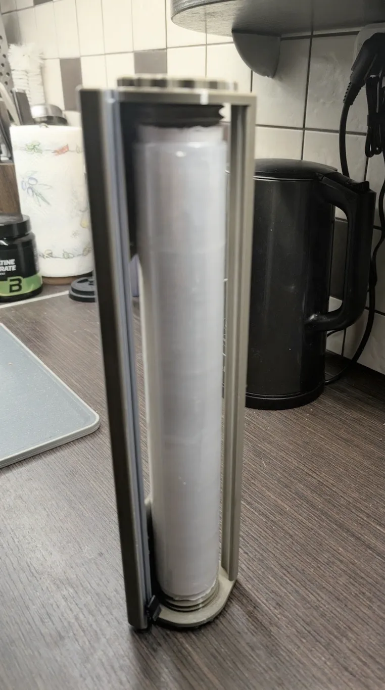 Compact Cling Film Dispenser with Slide Cutter, photo 4 of 4 - Compact Cling Film Dispenser with Slide Cutter Household