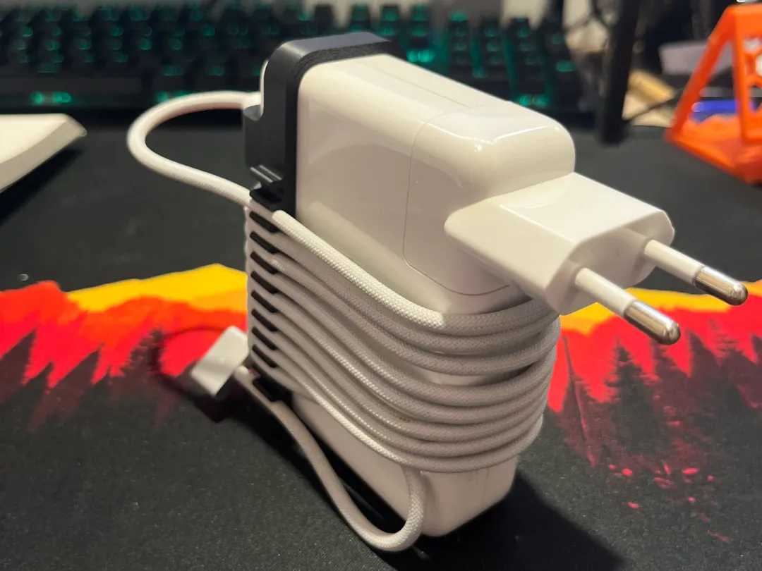 macbook pro cable organizer 140W charger - Organizers, in stock in India
