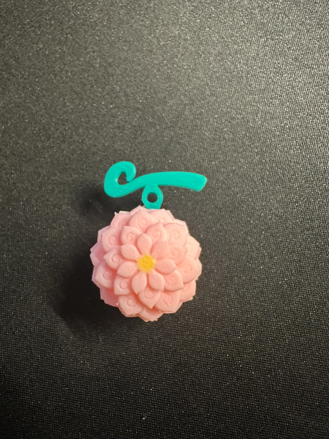 Hana Hana No Mi Keychain - One Piece devil fruit, photo 4 of 4 - Hana Hana No Mi Keychain - One Piece devil fruit Keychains