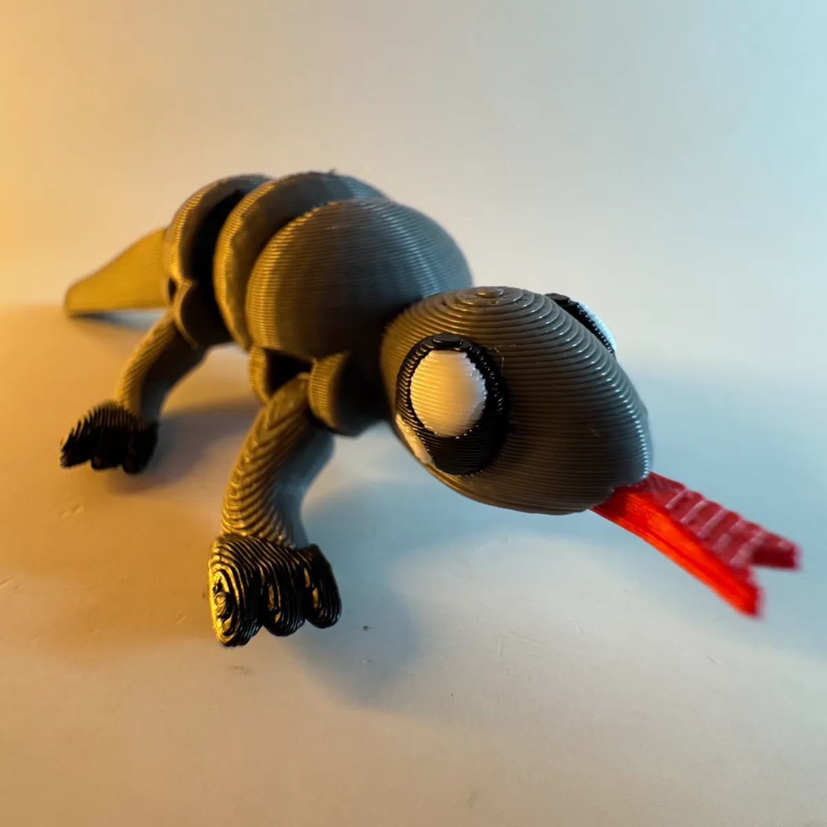 Articulated Cute Komodo Dragon, photo 4 of 4 - Articulated Cute Komodo Dragon Fidget & Sensory Toys