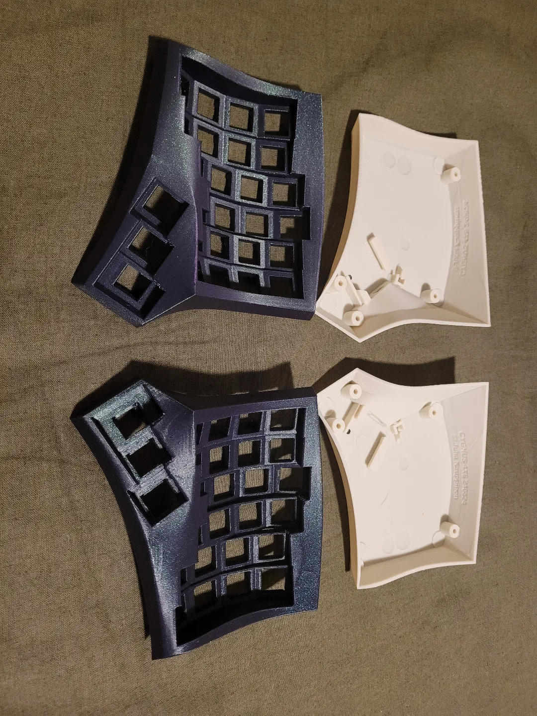 Dactyl Cygnus ergonomic keyboard 4x6, photo 2 of 4 - Dactyl Cygnus ergonomic keyboard 4x6 Hobby & DIY