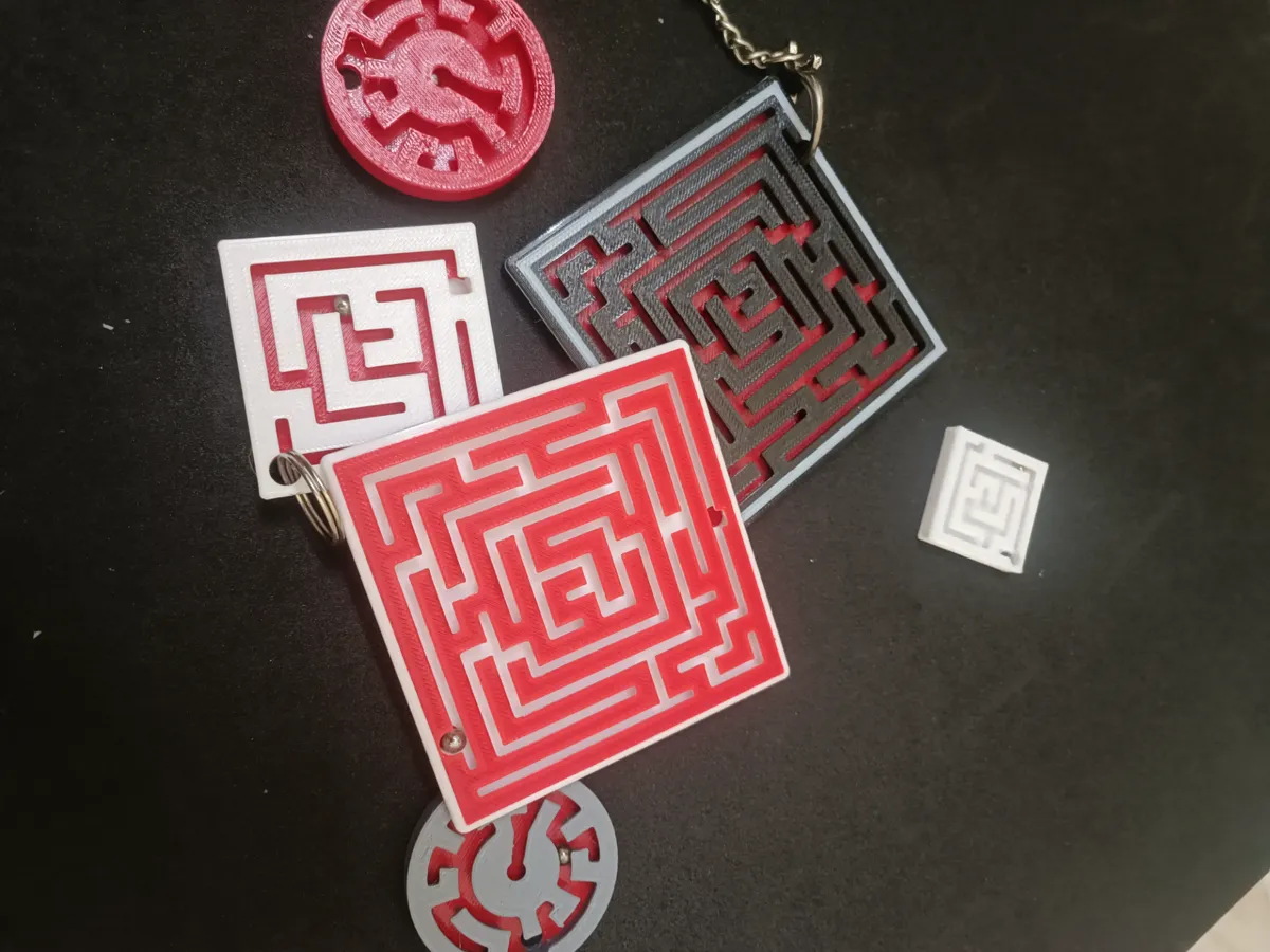 Maze marble run fidget - BIG maze, photo 3 of 4 - Maze marble run fidget - BIG maze Fidget & Sensory Toys