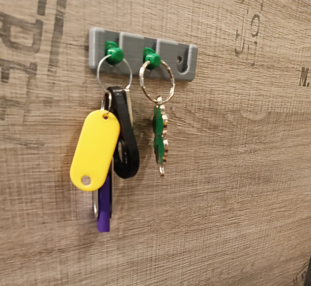 Compact Key Holder, photo 3 of 4 - Compact Key Holder Household