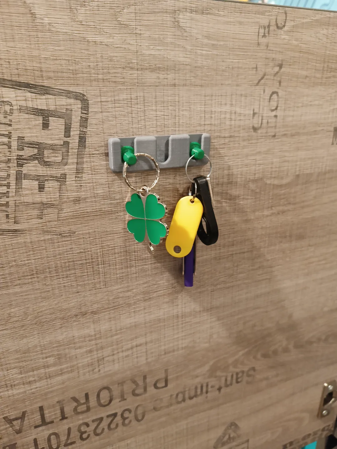 Compact Key Holder, photo 4 of 4 - Compact Key Holder Household