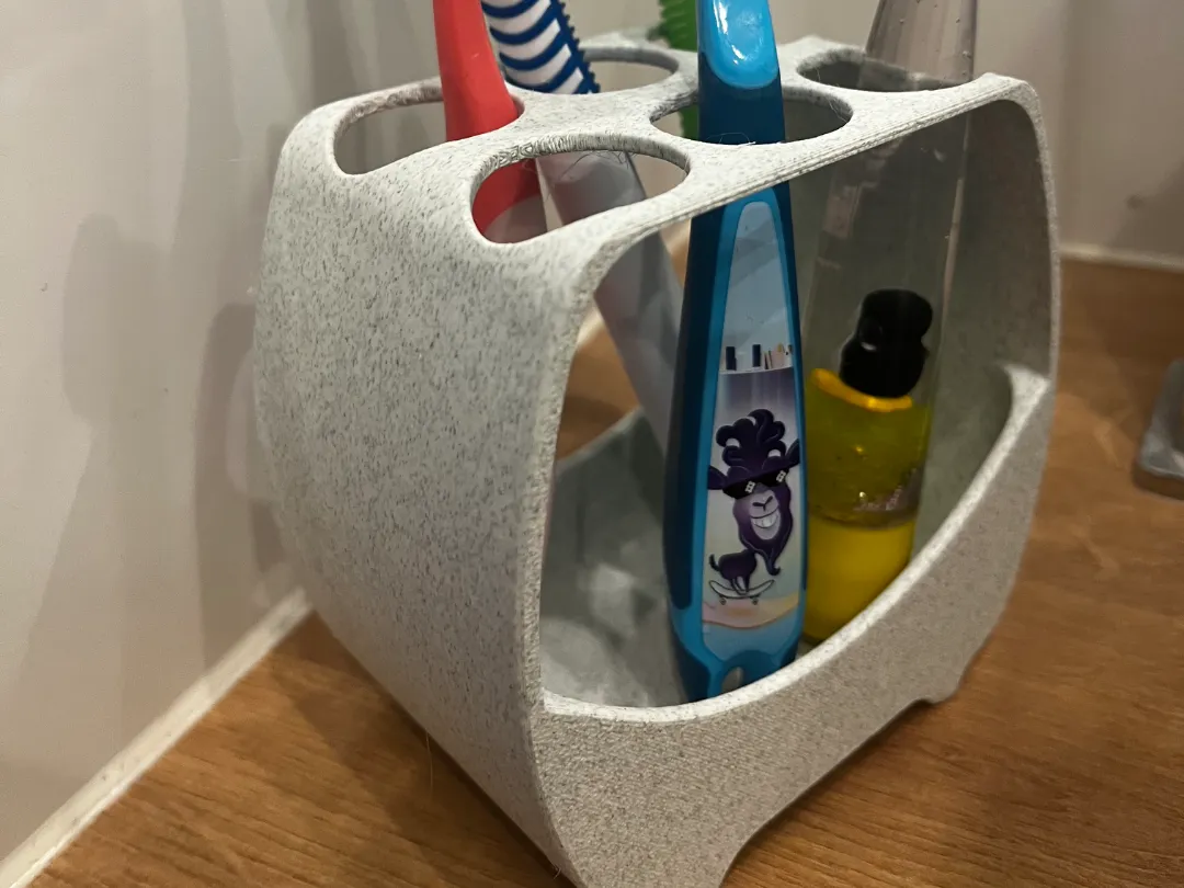 Toothbrush stand/holder for 6 toothbrushes - Toothbrush Holders, in stock
