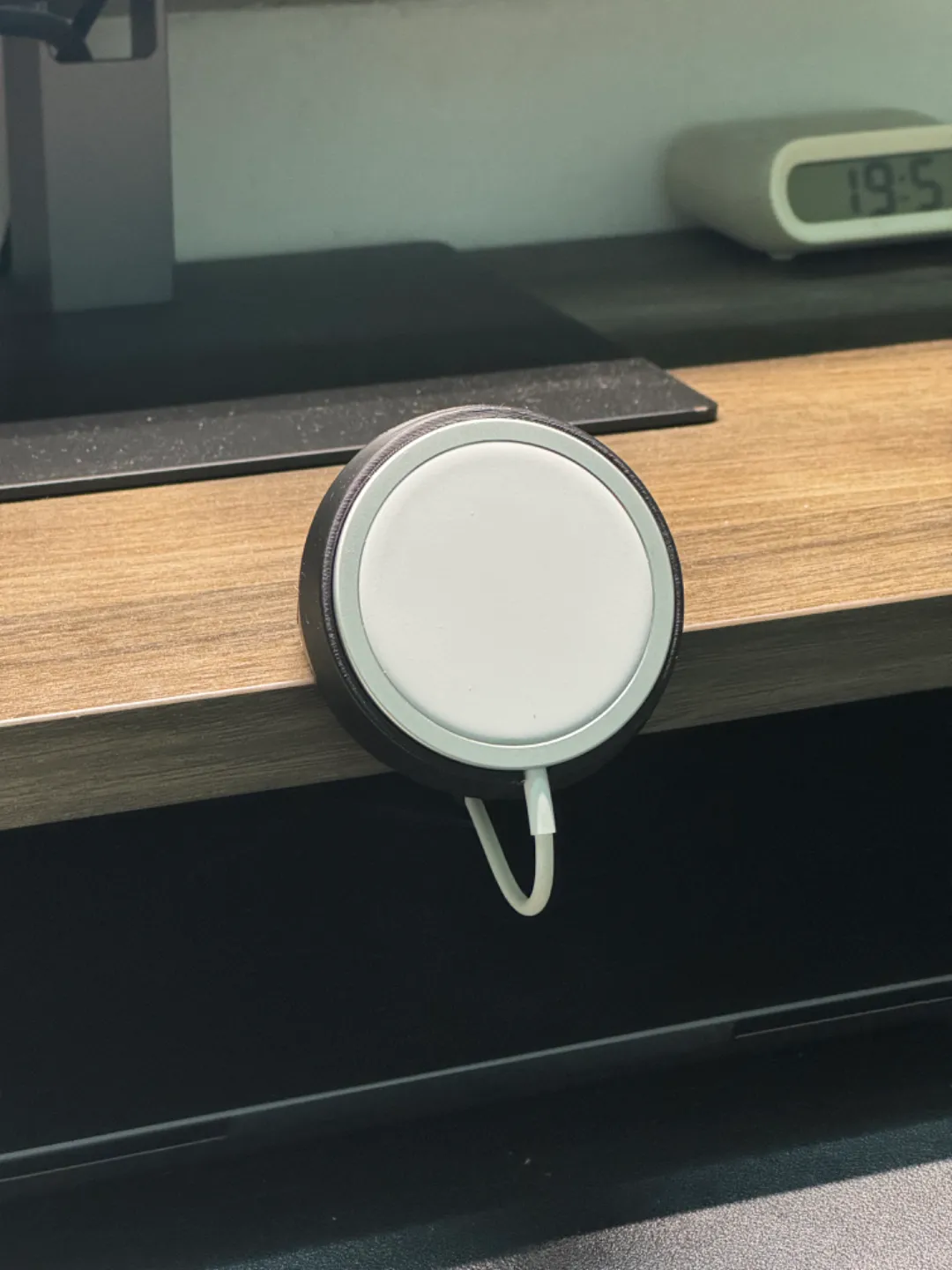Apple MagSafe Charger Clamp Mount