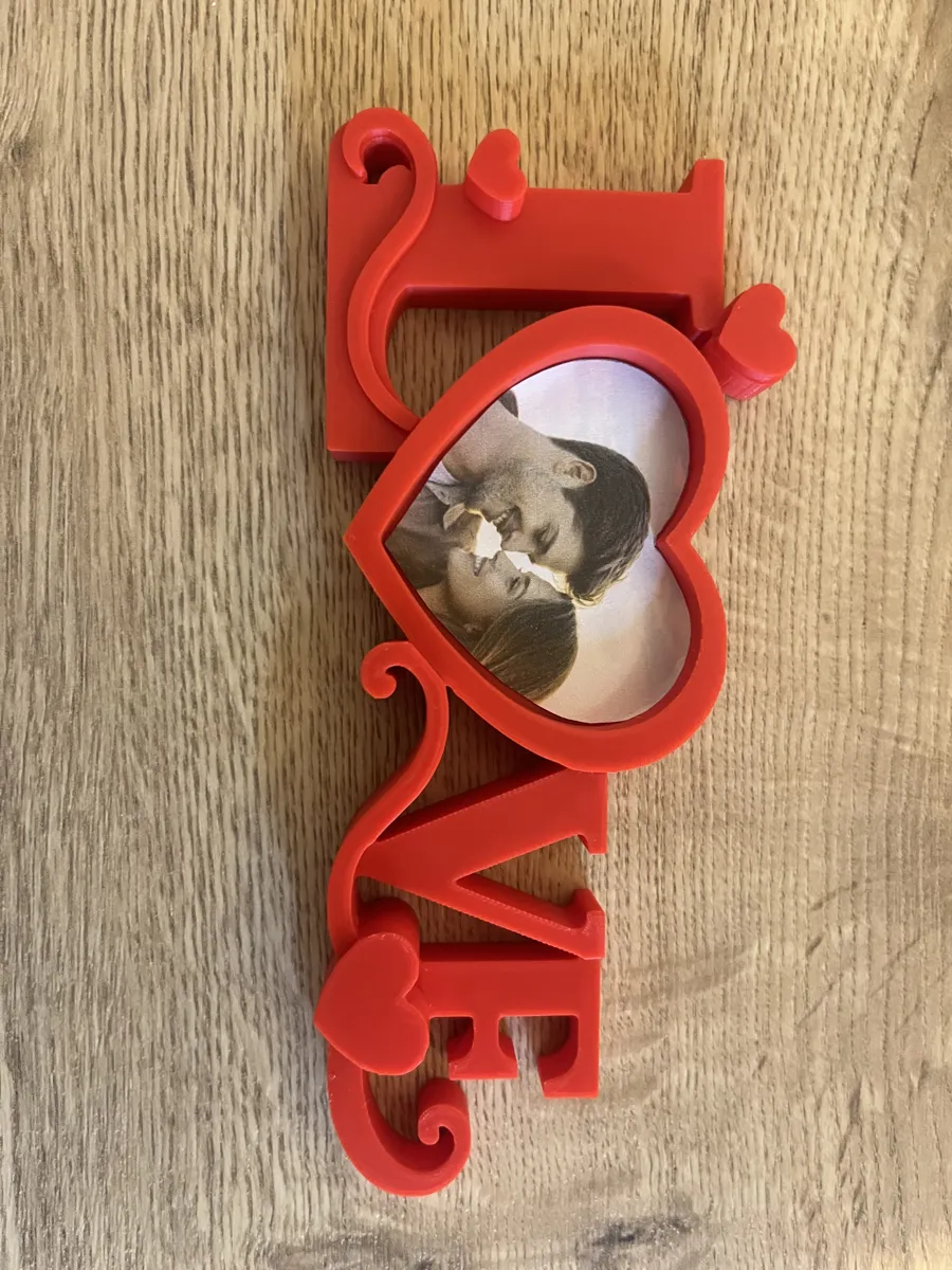 Heart-shaped LOVE fhoto frame, photo 3 of 4 - Heart-shaped LOVE fhoto frame Gifts & Occasions