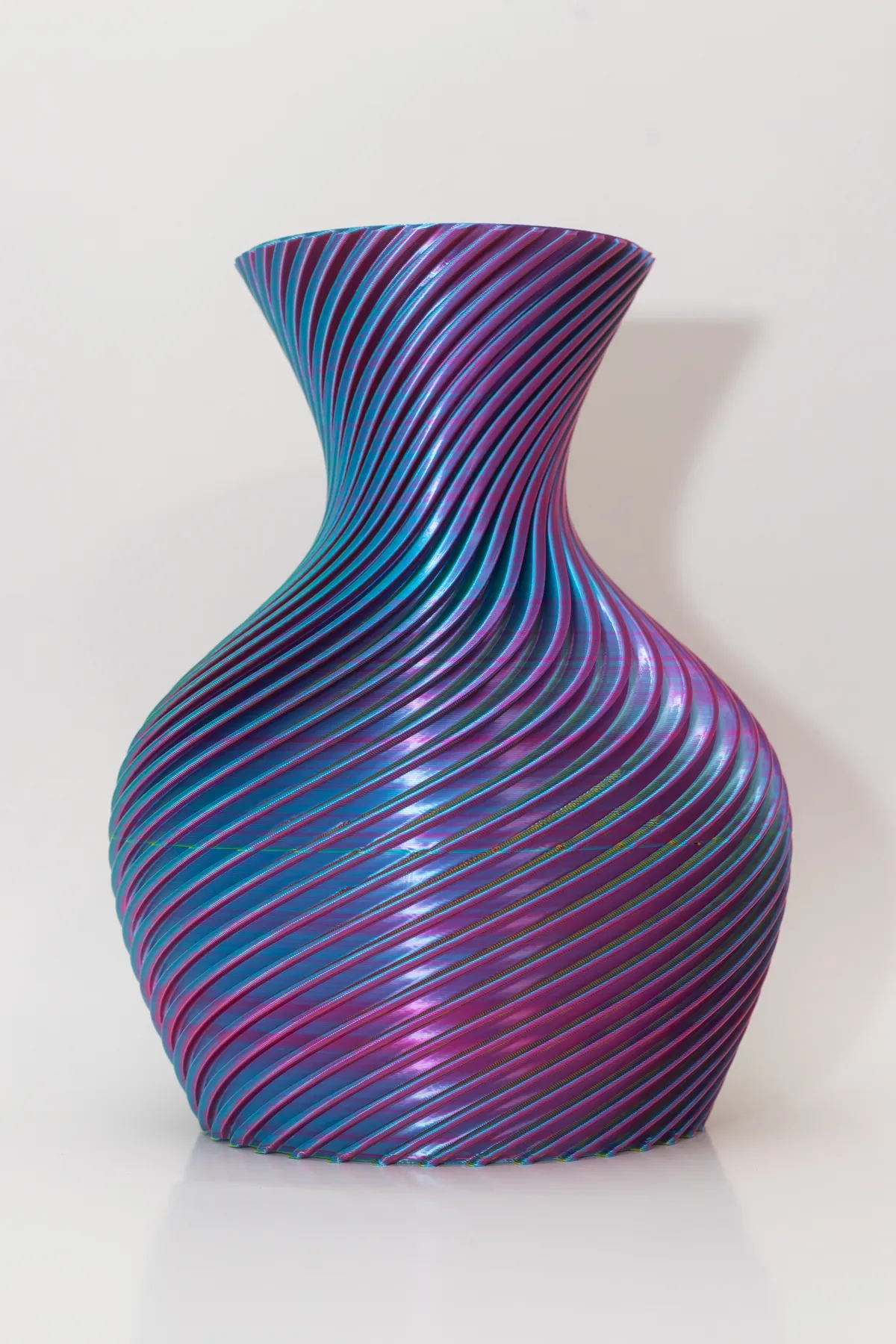 Color Changing Vase, photo 4 of 4 - Color Changing Vase Home Decor Items