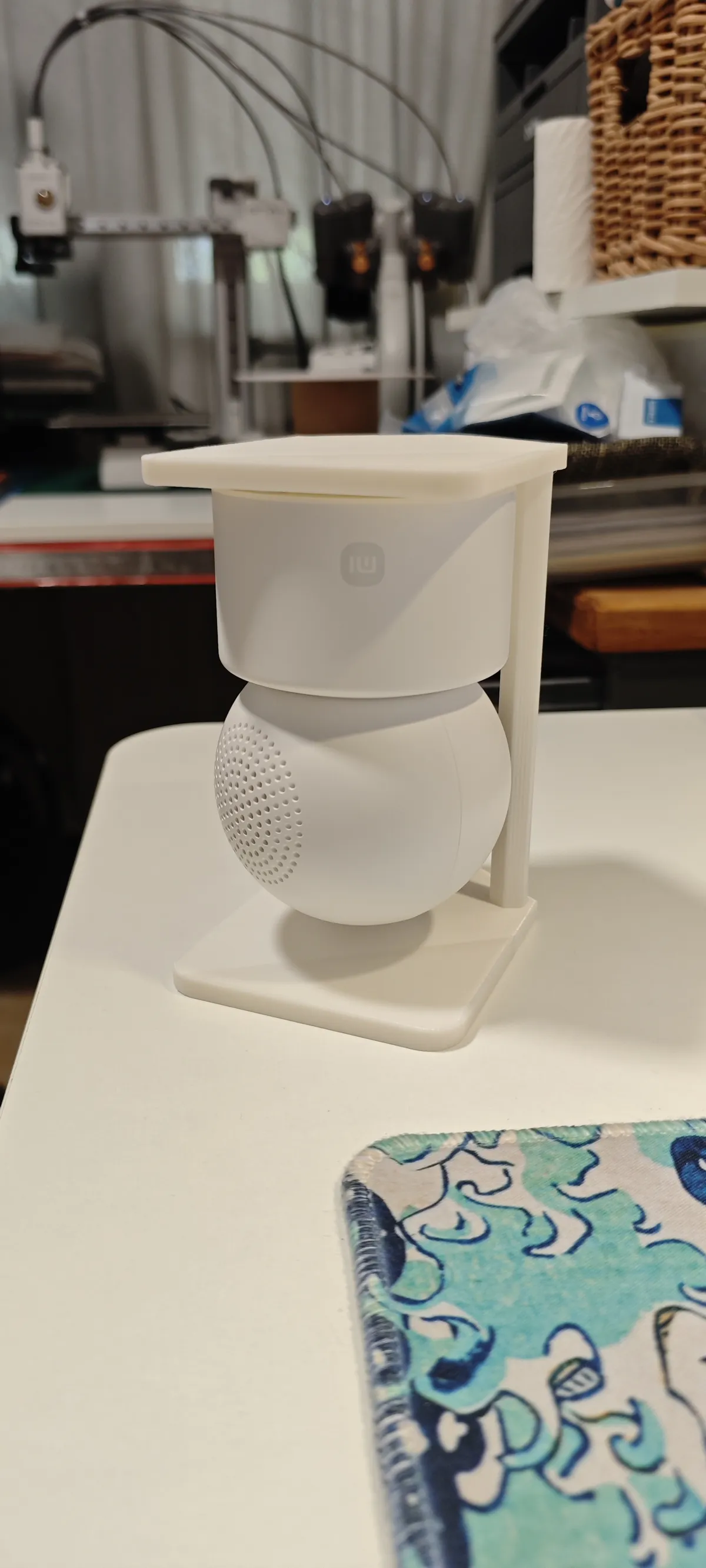 Xiaomi camera c200 c201 upside down hanger, photo 3 of 4 - Xiaomi camera c200 c201 upside down hanger Storage & Organisation