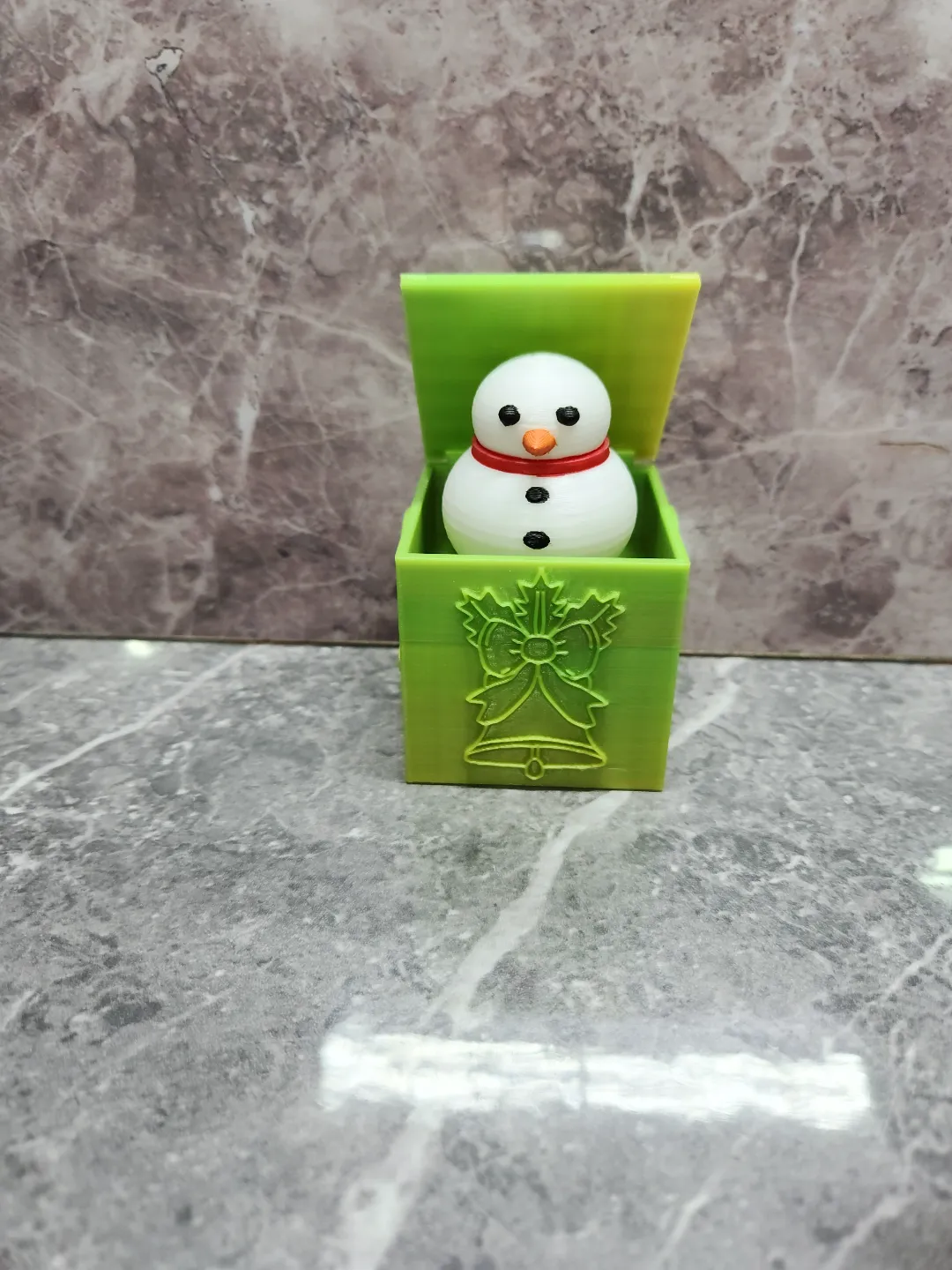Peekaboo Snowman Fidget Toy Desk Decoration, photo 2 of 4 - Peekaboo Snowman Fidget Toy Desk Decoration Fidget & Sensory Toys
