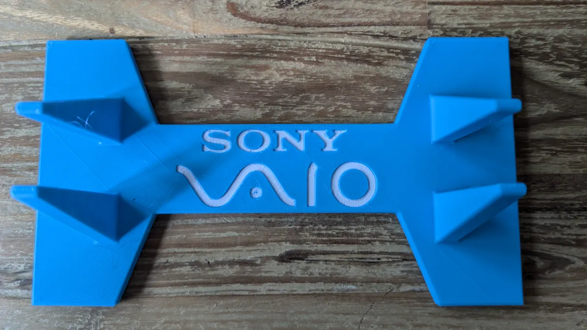 Sony Vaio Laptop Stand (Small model), photo 4 of 4 - Sony Vaio Laptop Stand (Small model) Mobile & Device Accessories