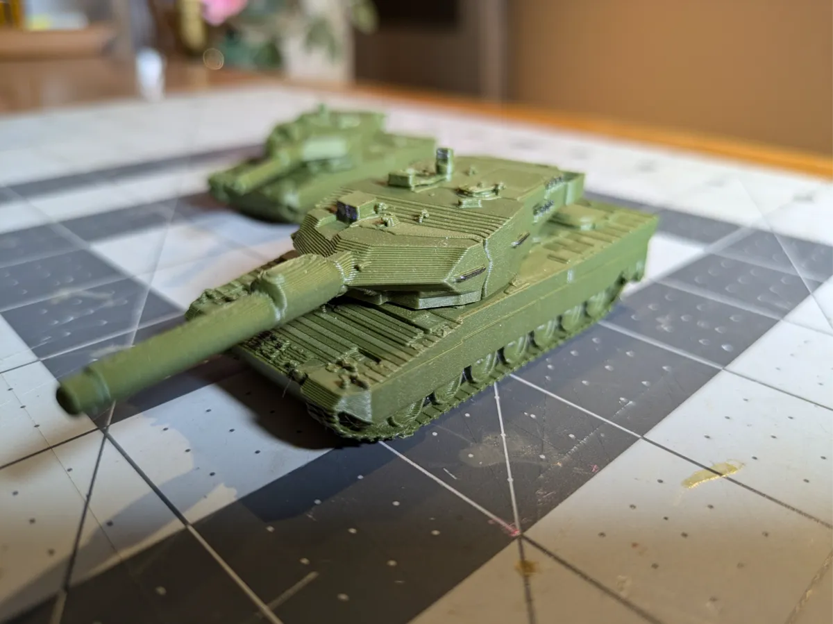 Leopard 2A6 Main Battle Tank - Other Miniatures, in stock in India