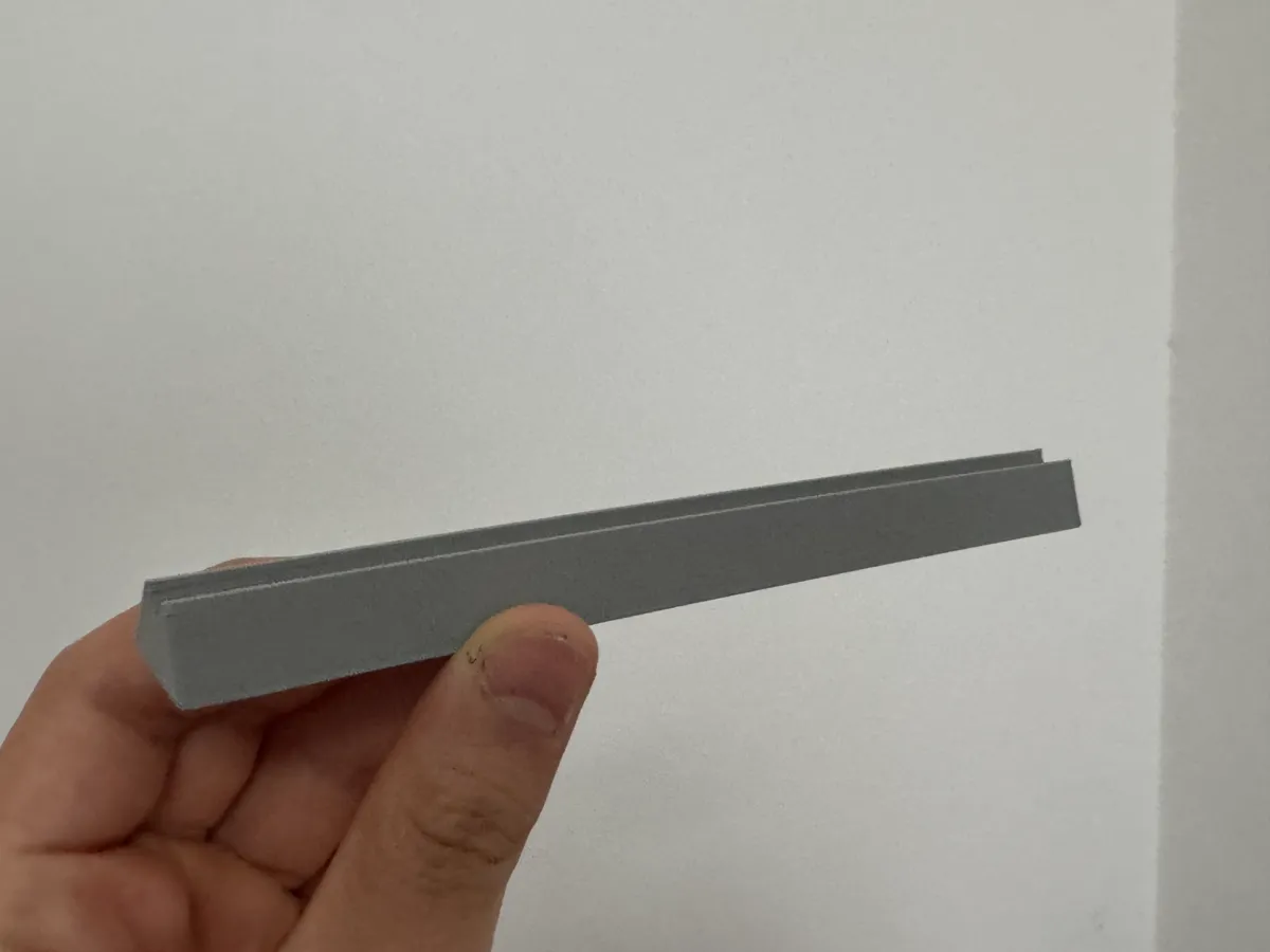 Simple Dell Laptop Stand for Improved Airflow, photo 2 of 4 - Simple Dell Laptop Stand for Improved Airflow Mobile & Device Accessories