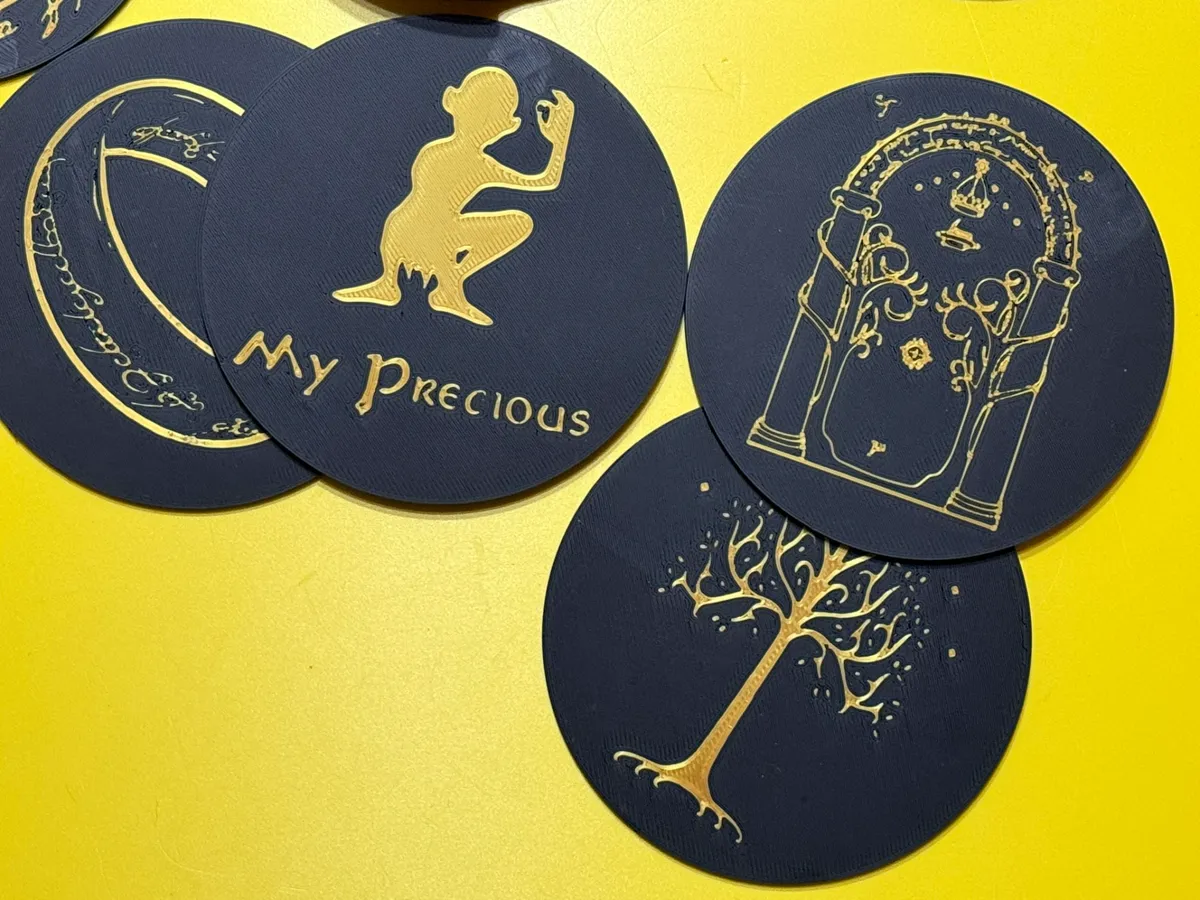 Set of 6 Lord of the Rings coasters with container, photo 3 of 4 - Set of 6 Lord of the Rings coasters with container Generative Art