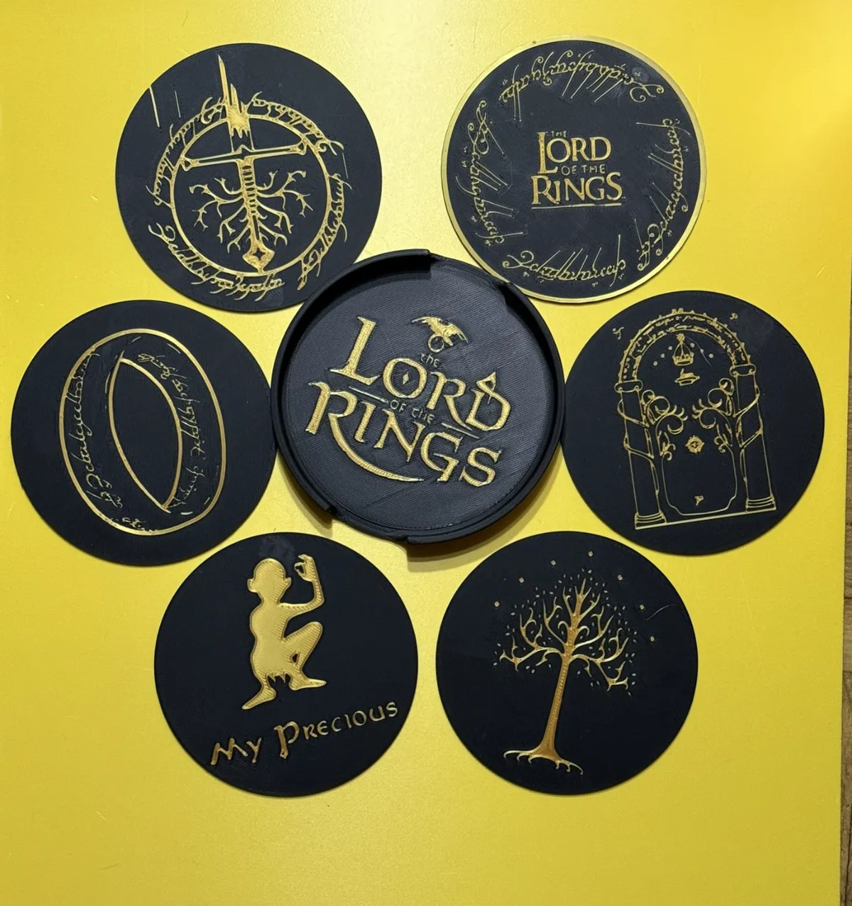 Set of 6 Lord of the Rings coasters with container, photo 4 of 4 - Set of 6 Lord of the Rings coasters with container Generative Art