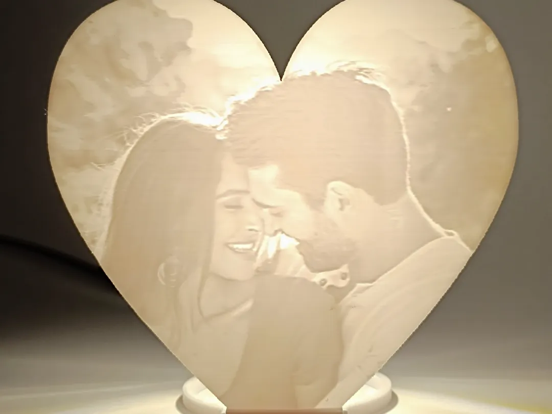 Lithophane lamp for Valentine's Day