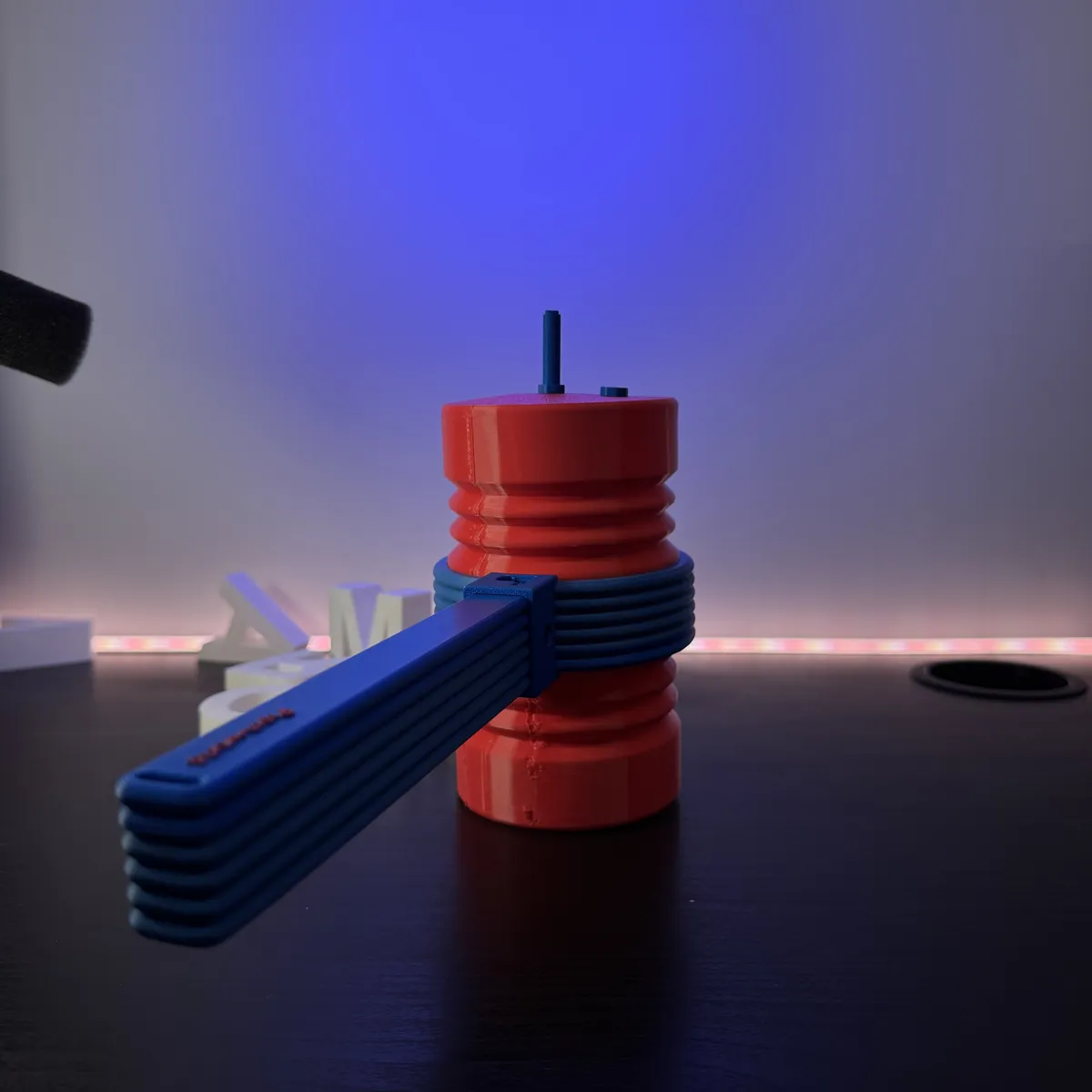 RAGE HAMMER | TPU Stress toy, photo 4 of 4 - RAGE HAMMER | TPU Stress toy Fidget & Sensory Toys