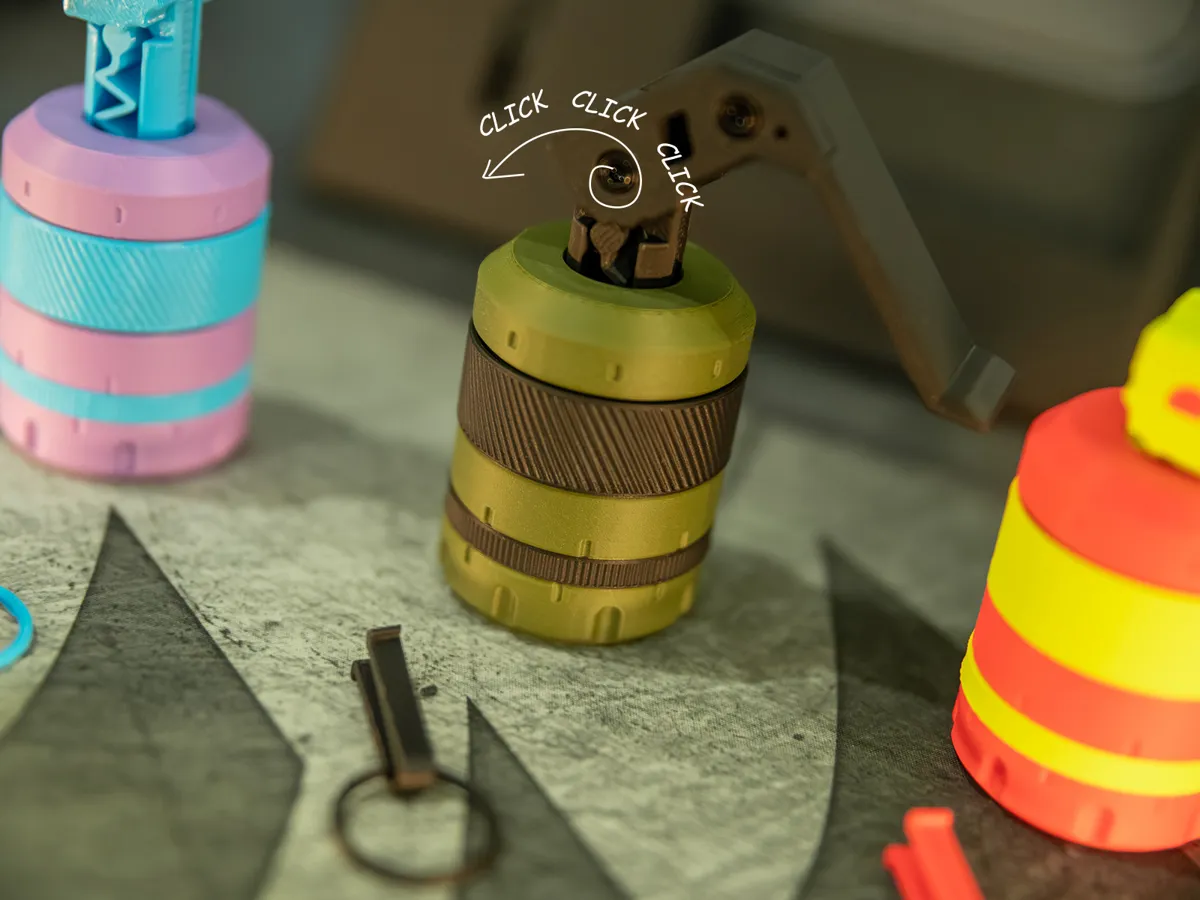 Fidget-Fuse Grenade 5-in-1 Snap-Fit Fidget Toy, photo 4 of 4 - Fidget-Fuse Grenade 5-in-1 Snap-Fit Fidget Toy Fidget & Sensory Toys