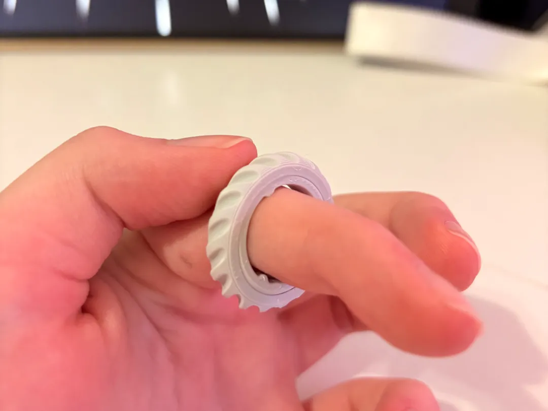 Wavy Spinning Fidget Ring