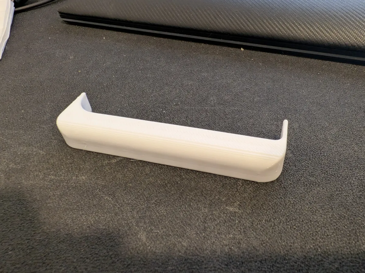 Pixel 9 Pro Fold Tesla Charging Stand, photo 2 of 4 - Pixel 9 Pro Fold Tesla Charging Stand Mobile & Device Accessories