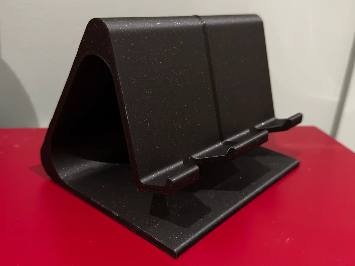 Double Phone Charging Dock, photo 3 of 3 - Double Phone Charging Dock Hobby & DIY