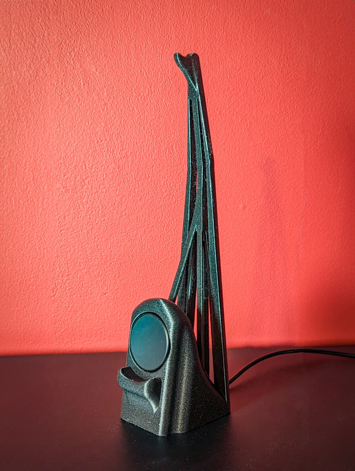Galaxy Watch 4 Charger & Glasses stand, photo 2 of 4 - Galaxy Watch 4 Charger & Glasses stand Tools