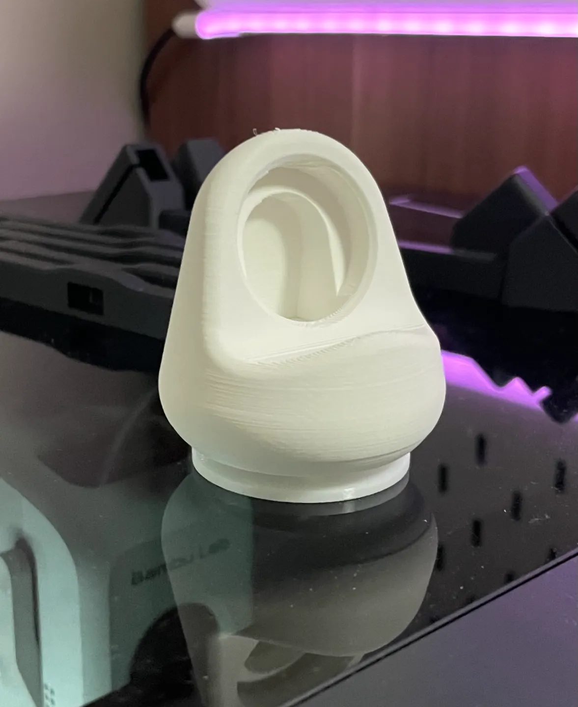 Apple Watch Stand compact, photo 4 of 4 - Apple Watch Stand compact Tools