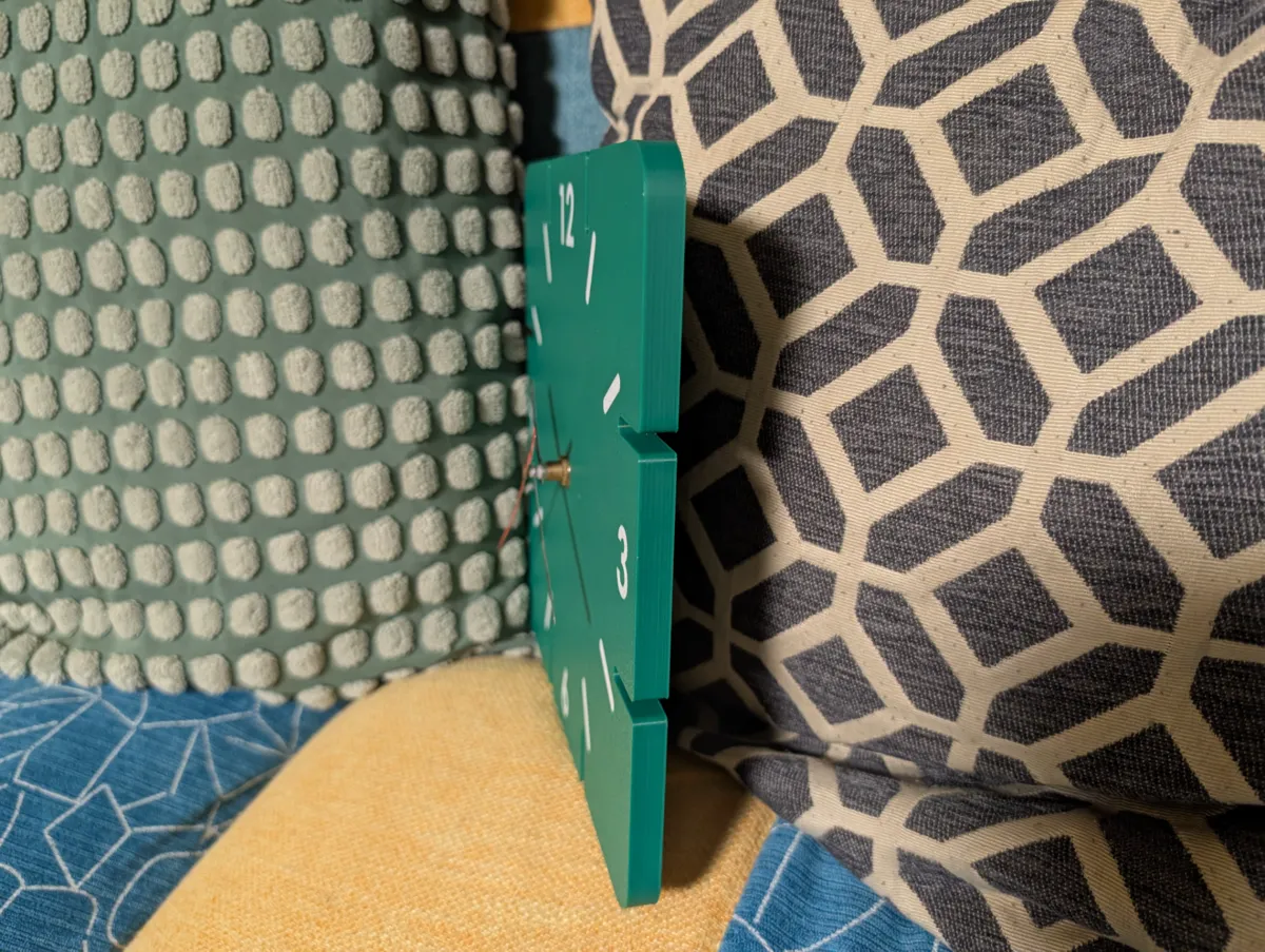 Modern Square Minimalist Clock with Stand, photo 2 of 4 - Modern Square Minimalist Clock with Stand Home Decor Items
