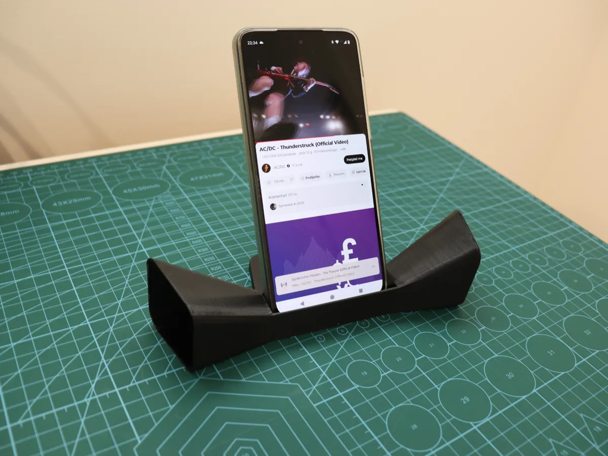 Passive Phone Sound Booster Stand