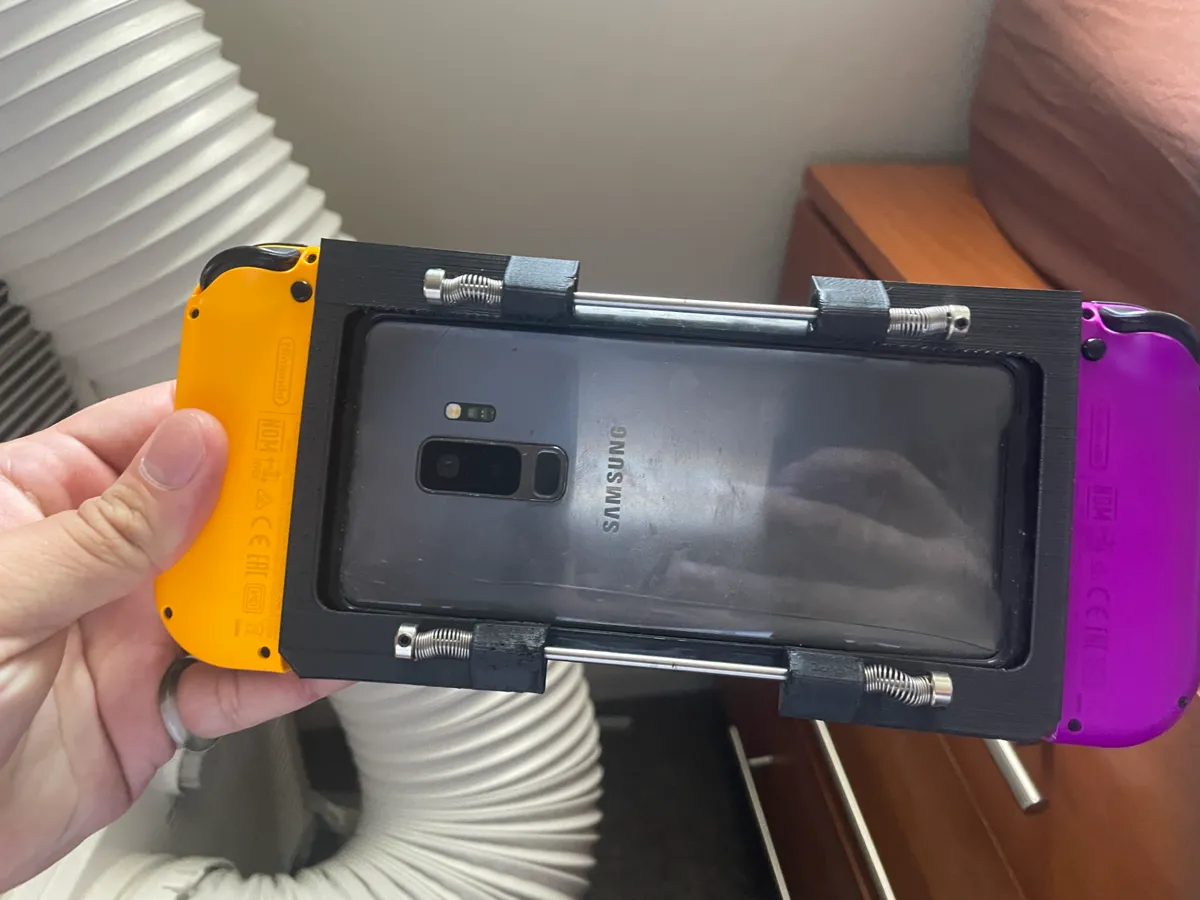 Adjustable joycon phone mount case, photo 3 of 4 - Adjustable joycon phone mount case Tools