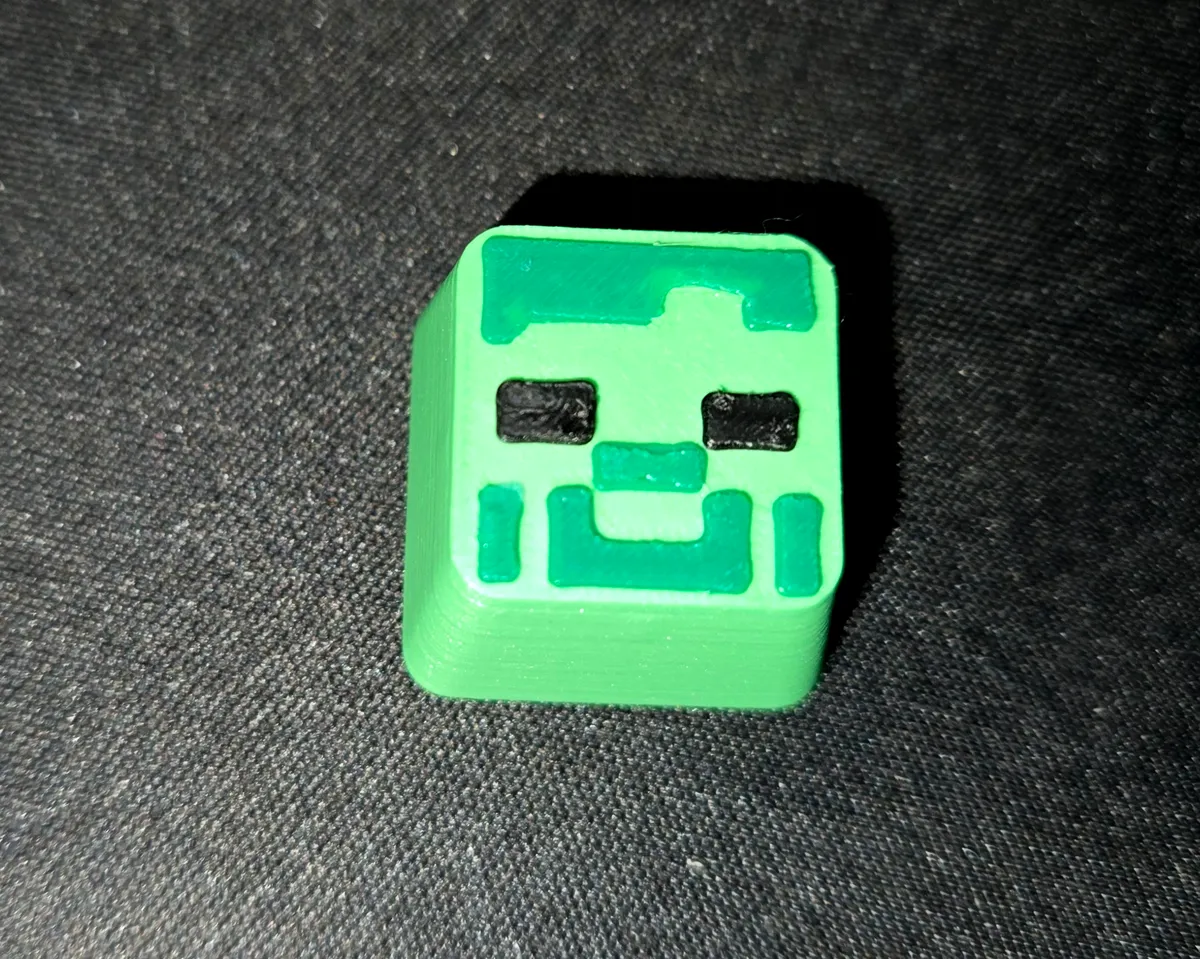 Minecraft Zombie Keycap - Cherry MX-Mechanical, photo 2 of 3 - Minecraft Zombie Keycap - Cherry MX-Mechanical Hobby & DIY