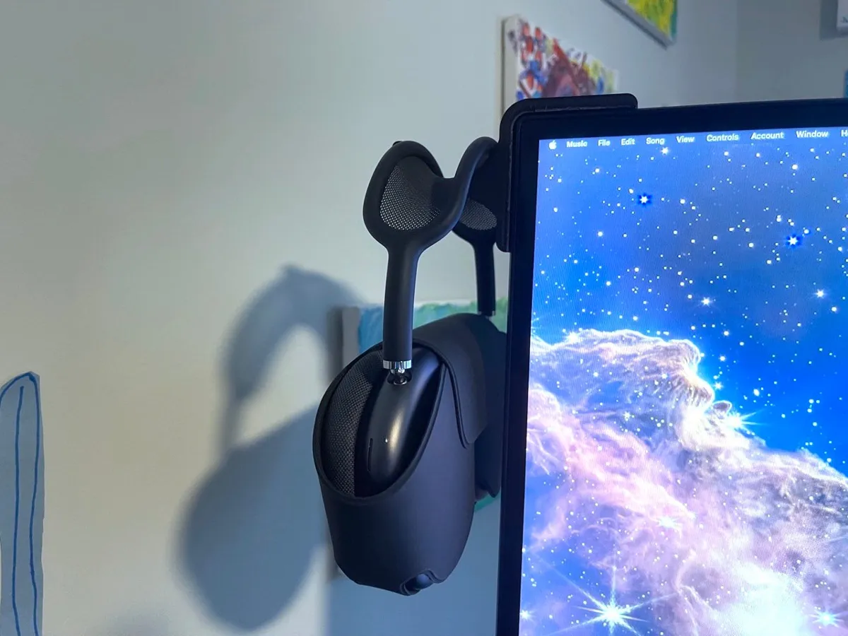 AirPods Max Monitor Holder, Sleek Headphone Mount, photo 3 of 3 - AirPods Max Monitor Holder, Sleek Headphone Mount Household
